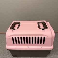 ペット用キャリーの画像