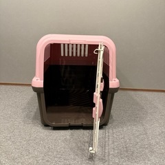 ペット用キャリーの画像
