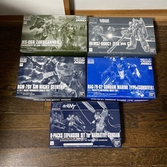 年末特価　12月28日まで　未組み立て　HG 1/144  ガンプラ　まとめて　13個セット　ガンダム　プラモデルの画像