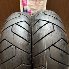 バイク用タイヤ ほぼ新品 VeeRubber 120/70-12...