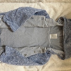 GAP 3-6ヶ月ベビー　フード付きトレーナーの画像