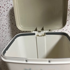 2段ペダルベール【ゴミ箱】の画像
