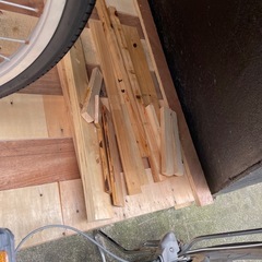 【無料】DIY用 木材・ベニヤ板・パレット解体材 大量まとめ売り 大阪市西成区の画像