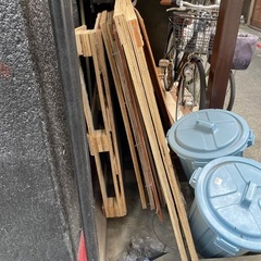 【無料】DIY用 木材・ベニヤ板・パレット解体材 大量まとめ売り 大阪市西成区の画像