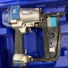 カネマツ　フロアエアタッカーの画像