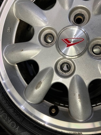 軽自動車のタイヤホイールのセット