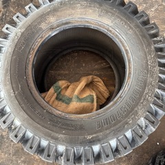 タイヤショベル　スノータイヤ　チェーン付き　の画像