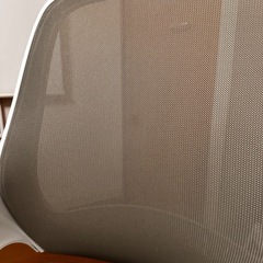 【※取引交渉中のため新規受付終了】デスクチェアホワイトの画像