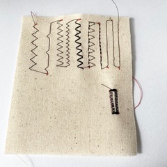 brother 電動ミシン ミシン フットコントローラー付き A35-LGの画像