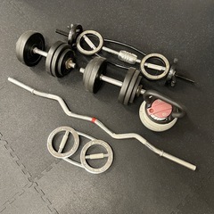 トレーニング機材まとめて出品（バーンマシン、ユニバーサルバーンマシン、ダンベル2組、可変式ケトルベル、EZバー）の画像