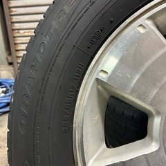 ハイラックスサーフ　純正ホイールの画像