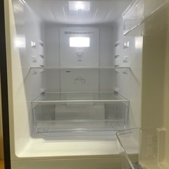 美品！定価65,920円！23区送料無料！千葉・埼玉・茨城相談可！動作確認済！2023年製135L AQUA冷蔵庫・2022年製6.0kg　AQUA洗濯機セット！の画像