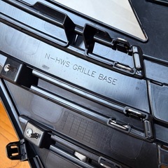 ルークス2023年型　　純正
フロントグリルの画像