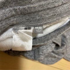 UNIQLO グレー タイトスカート ドローストリングの画像