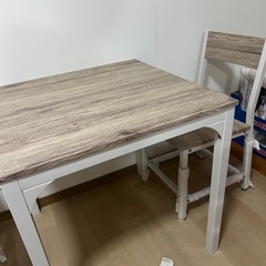 ダイニングテーブル、椅子　２人用の画像