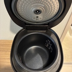 【YAMAZEN】炊飯器 3合の画像