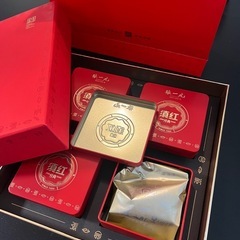 張一元 紅茶（滇紅） 中国高級茶 ギフトセット 箱付きの画像