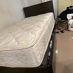 【決まりました】シモンズ　シングルベッドの画像