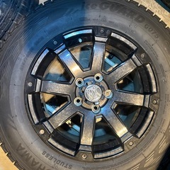 スタッドレス　　デリカ
の画像