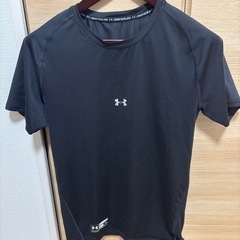 アンダーアーマー野球シャツの画像