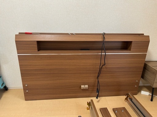 ダブルベッドフレーム