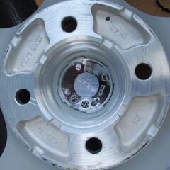 スタットレスタイヤ＆ホイルセット　2023年34週製造　DUNLOP　WINTER MAXX 185/60R15 84Q スタットレスタイヤ×4本セット（ナット付き）の画像