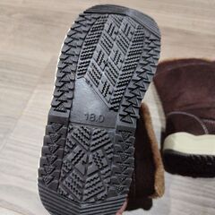 スニーカー　ムートンブーツの画像