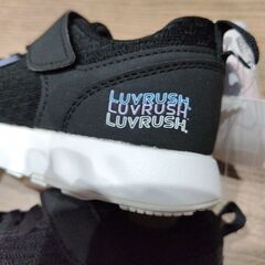 スニーカー　ムートンブーツの画像