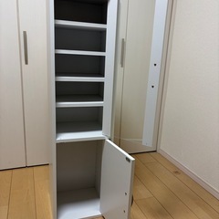 【食器棚・本棚】ホワイト/棚幅調整可◎の画像