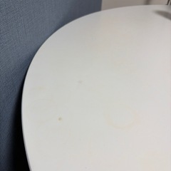 おしゃれなカフェテーブル&チェアの画像