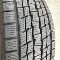 
スタッドレスタイヤ　ホイール付き　プラドの画像