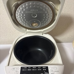 5合炊き炊飯器　の画像
