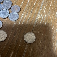 ゲームセンターのコイン　36枚の画像