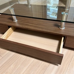 ニトリ　ガラスローテーブル
の画像