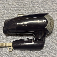 パナソニック　Panasonic ドライヤー　EH5215P　中古の画像
