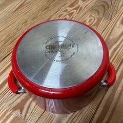 フッ素加工両手鍋（中古）の画像