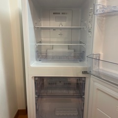 MAXZEN冷蔵庫ホワイト121Lの画像