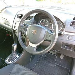 スズキ　スイフトRS　パドルシフト　ZC72S　H25　クルコンの画像