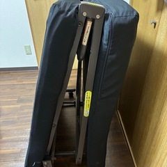 折りたたみベッドの画像