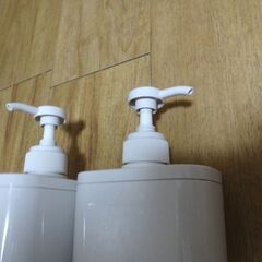 無印良品　シャンプーボトル　2本の画像
