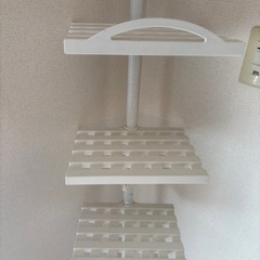 収納ラック　突っ張りラック　の画像
