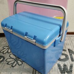クーラーボックスの画像
