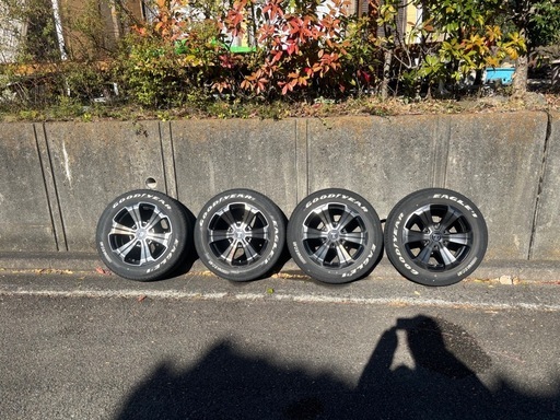BARBERO 17インチ　ホイール、タイヤセット　ハイエース