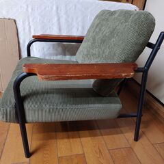 世田谷区近辺配送可能　モダンデコ ソファ スチールフレーム　肘掛　おしゃれ ヴィンテージ ビンテージ アンティーク 西海岸 ブルックリン 北欧　 [幅79cm] 1人掛けコーデュロイソファ　　の画像