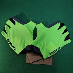 【新品】サイクルグローブ Lサイズ　薄手　ハーフフィンガー　指抜き手袋　Inbikeの画像