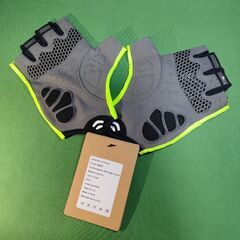 【新品】サイクルグローブ Lサイズ　薄手　ハーフフィンガー　指抜き手袋　Inbikeの画像