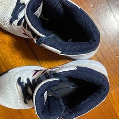 ASICS バスケットボールシューズ 20.5cmの画像