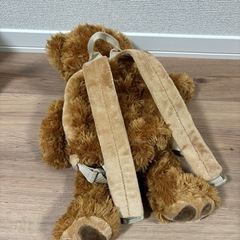 くまのぬいぐるみリュックの画像