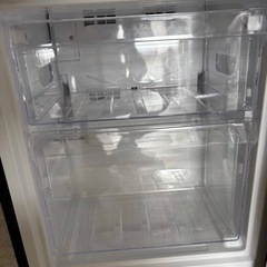 ✨2ドア冷蔵庫 ニトリ / NTR-140BK 高年式 2024年製✨配達　設置🉑🚚の画像