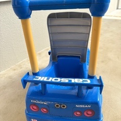 車の乗り物　おもちゃの画像